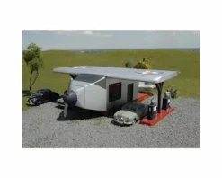 Bachmann Scenescapes Airplane Gas Station (HO Scale)