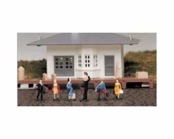 Bachmann Waiting Passengers (HO Scale)